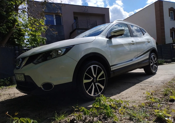 Nissan Qashqai cena 61900 przebieg: 109000, rok produkcji 2016 z Głogów małe 277